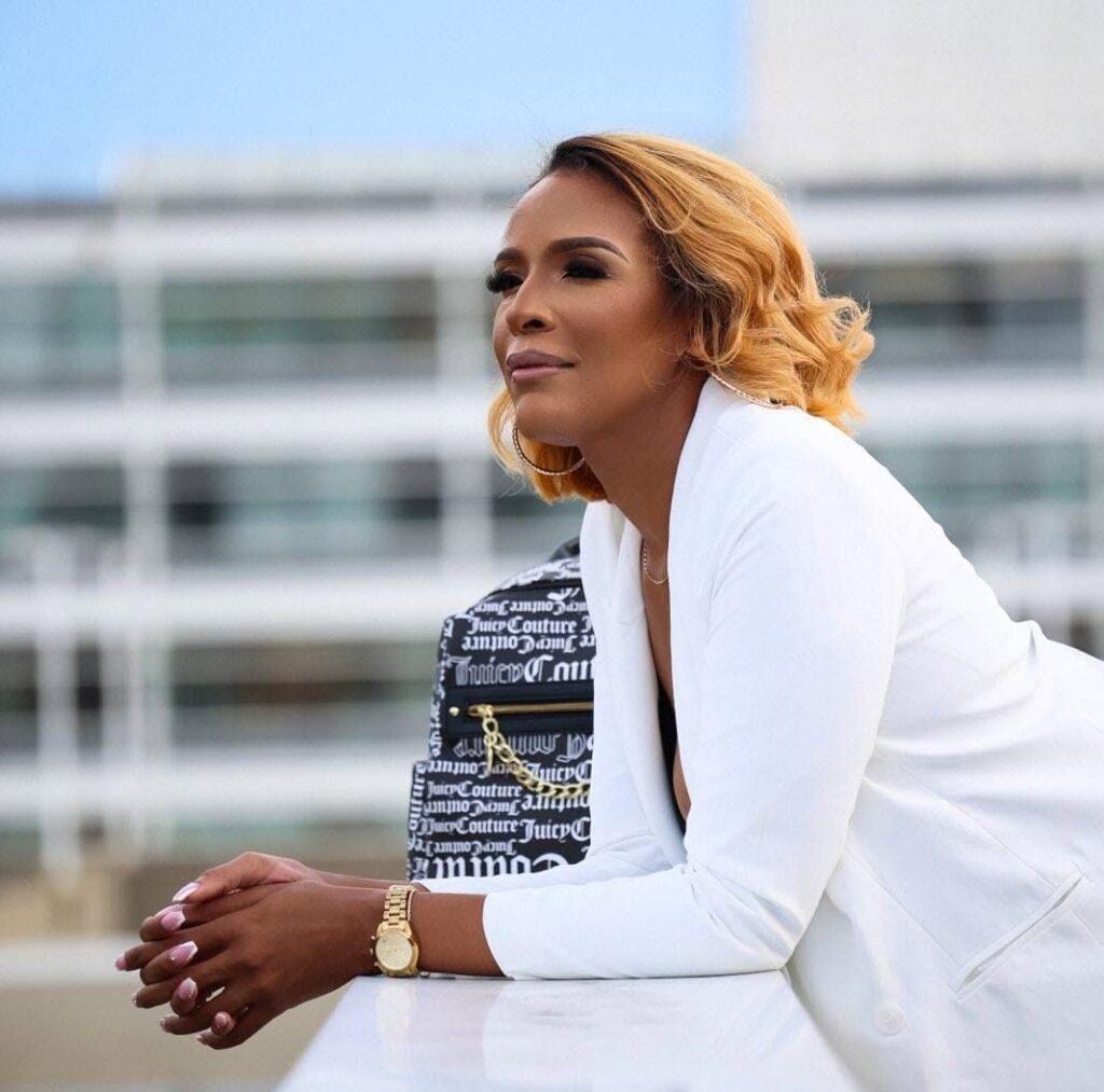 Kenyana Latreece Chambers, founder of AZ IS ON PURPOSE™